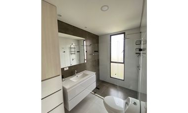 Apartamento en Arriendo amoblado en Envigado Cumbres