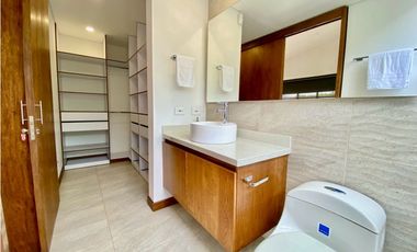 Casa para Arriendo Amoblada en Llanogrande