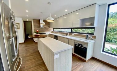 Casa para Arriendo Amoblada en Llanogrande