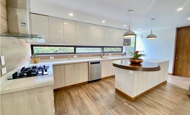 Casa para Arriendo Amoblada en Llanogrande