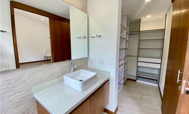 Casa para Arriendo Amoblada en Llanogrande
