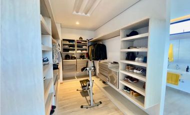 Casa en El Alto de Palmas la Esperanza Medellin en Arriendo Amoblado