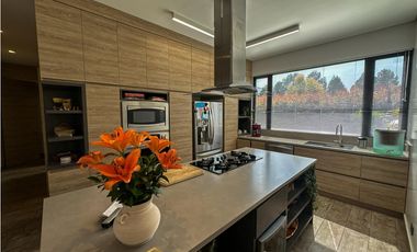 Casa en Venta en Medellín sector Alto de Palmas Indiana