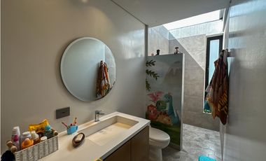 Casa en Venta en Medellín sector Alto de Palmas Indiana