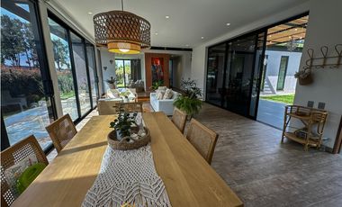 Casa en Venta en Medellín sector Alto de Palmas Indiana