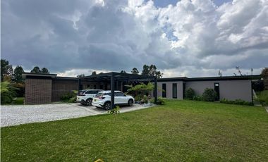 Casa en Venta en Medellín sector Alto de Palmas Indiana