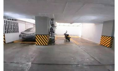 Apartamento amplio en segundo piso en barrio Las Flores en Palmira