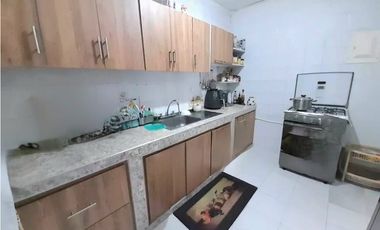 Apartamento Duplex al mejor precio cuarto piso ubicado enen Palmira