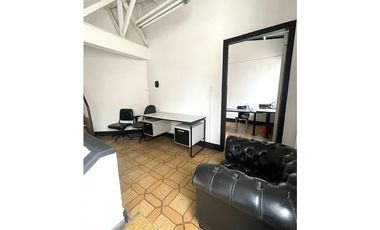 Se Vende Oficina junto a la plaza Bolívar de Pereira, Risaralda