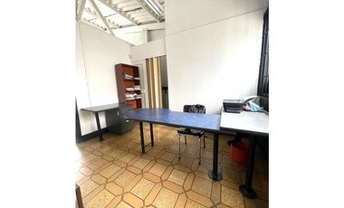 Se Vende Oficina junto a la plaza Bolívar de Pereira, Risaralda