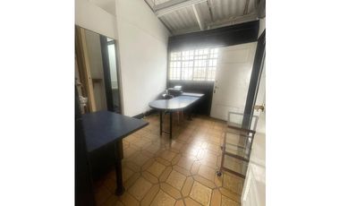 Se Vende Oficina junto a la plaza Bolívar de Pereira, Risaralda
