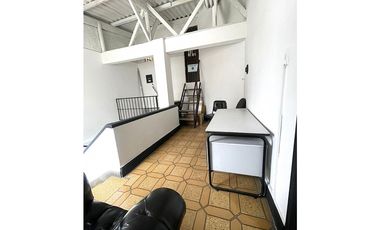 Se Vende Oficina junto a la plaza Bolívar de Pereira, Risaralda