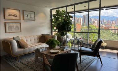En venta apartamento en las lomas. El.poblado