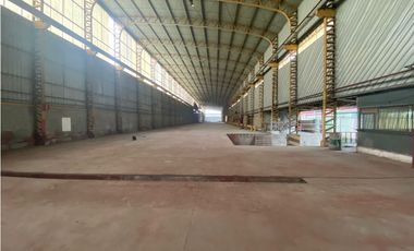 GUAYAQUIL PERIMETRAL Vendo / alquilo nave industrial 11106 m2