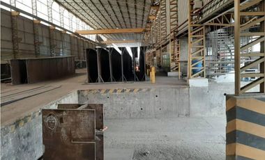 GUAYAQUIL PERIMETRAL Vendo / alquilo nave industrial 11106 m2