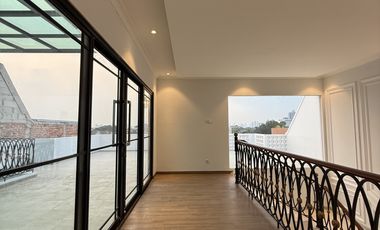 RUMAH MEWAH DALAM KOMPLEK CILANDAK JAKARTA SELATAN