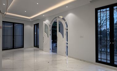 RUMAH MEWAH DALAM KOMPLEK CILANDAK JAKARTA SELATAN