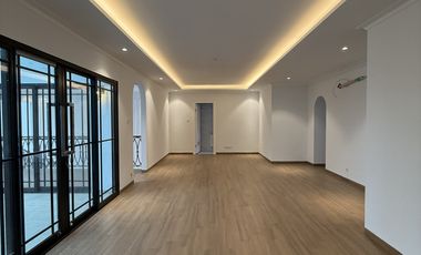 RUMAH MEWAH DALAM KOMPLEK CILANDAK JAKARTA SELATAN