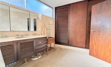 Casa 4 amb. Zona Los Troncos