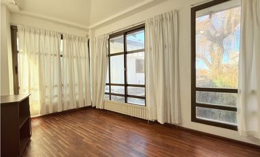 Casa 4 amb. Zona Los Troncos