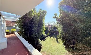 Casa 4 amb. Zona Los Troncos