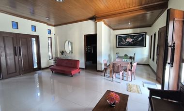 Villa Tawangmangu 1500 m2 strategis dekat tempat wisata