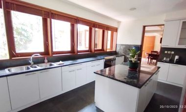 Villa Mewah View Ayung River dan Gunung di Ubud