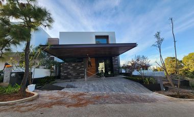 Casa en Venta Altozano Fraccionamiento Residencial