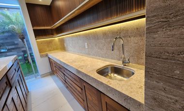 Casa en Venta Altozano Fraccionamiento Residencial