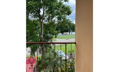 Vendo alquilo, casa Ancon paraíso remodelada, amplia como nueva