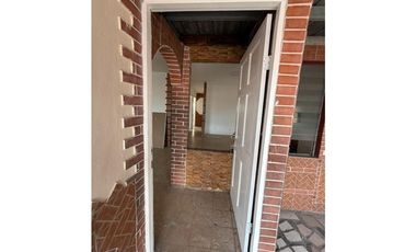 Vendo casa en las Acasias