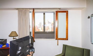 SE VENDE SEMIPISO 2 DOR Y COCHERA 9 DE JULIO 1800