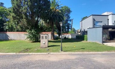 Venta de Lote en Barrio Cerrado LAS MAGNOLIAS