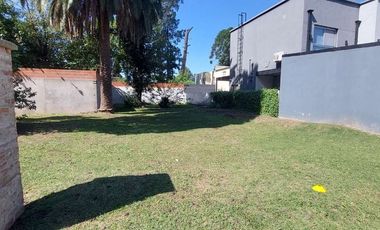 Venta de Lote en Barrio Cerrado LAS MAGNOLIAS
