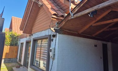 Casa en Arriendo en Vista Cordillera III, Los Andes