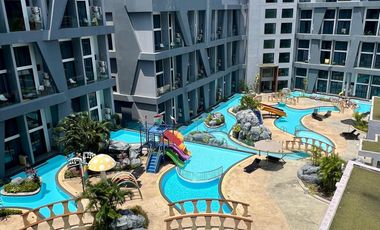 Cosy studio apartment with amazing pool view