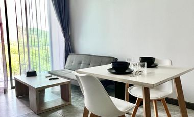 Cosy studio apartment with amazing pool view