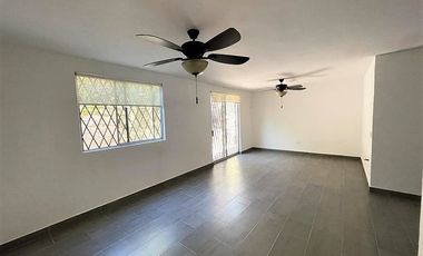 CASA RENTA SAN JERÓNIMO