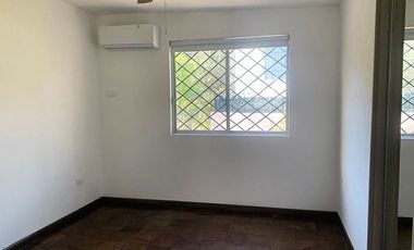 CASA RENTA SAN JERÓNIMO