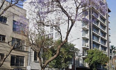 Terreno Densidad Z en Venta en Del Valle Centro