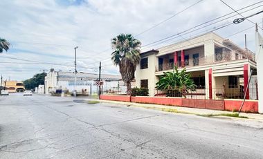 VENTA DE CASA CON USO COMERCIAL EN NUEVO LAREDO, TAMPS, ZONA DE ADUANA