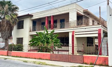 VENTA DE CASA CON USO COMERCIAL EN NUEVO LAREDO, TAMPS, ZONA DE ADUANA