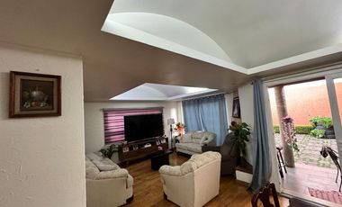 RENTA CASA EN VILLA REGINA METEPEC