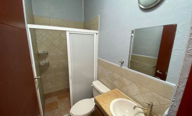 VENTA / RENTA CASA EN VILLA REGINA METEPEC