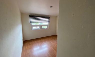 VENTA / RENTA CASA EN VILLA REGINA METEPEC