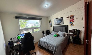 RENTA CASA EN VILLA REGINA METEPEC