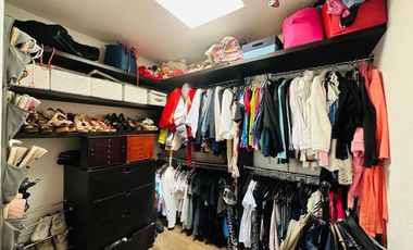 VENTA CASA:  RESIDENCIAL EL CAMPANARIO,  QUERÉTARO.