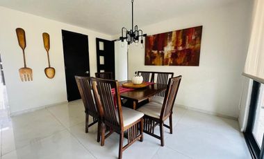 VENTA CASA:  RESIDENCIAL EL CAMPANARIO,  QUERÉTARO.