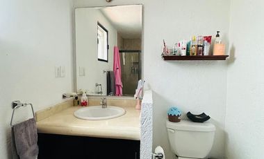 VENTA CASA:  RESIDENCIAL EL CAMPANARIO,  QUERÉTARO.