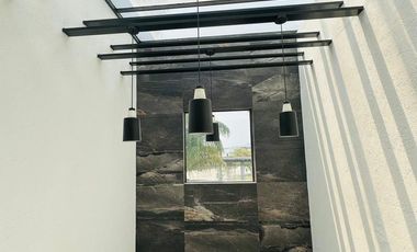 VENTA CASA:  RESIDENCIAL EL CAMPANARIO,  QUERÉTARO.